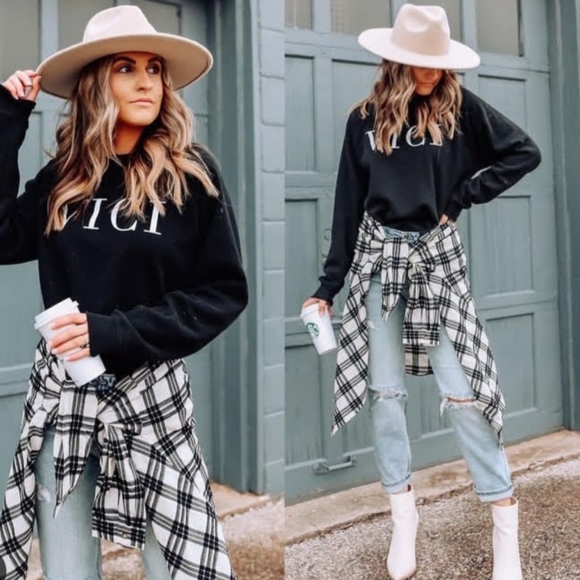Vici Tops - vici • blogger fave exclusive premium cotton blend graphic pullover sweatshirt